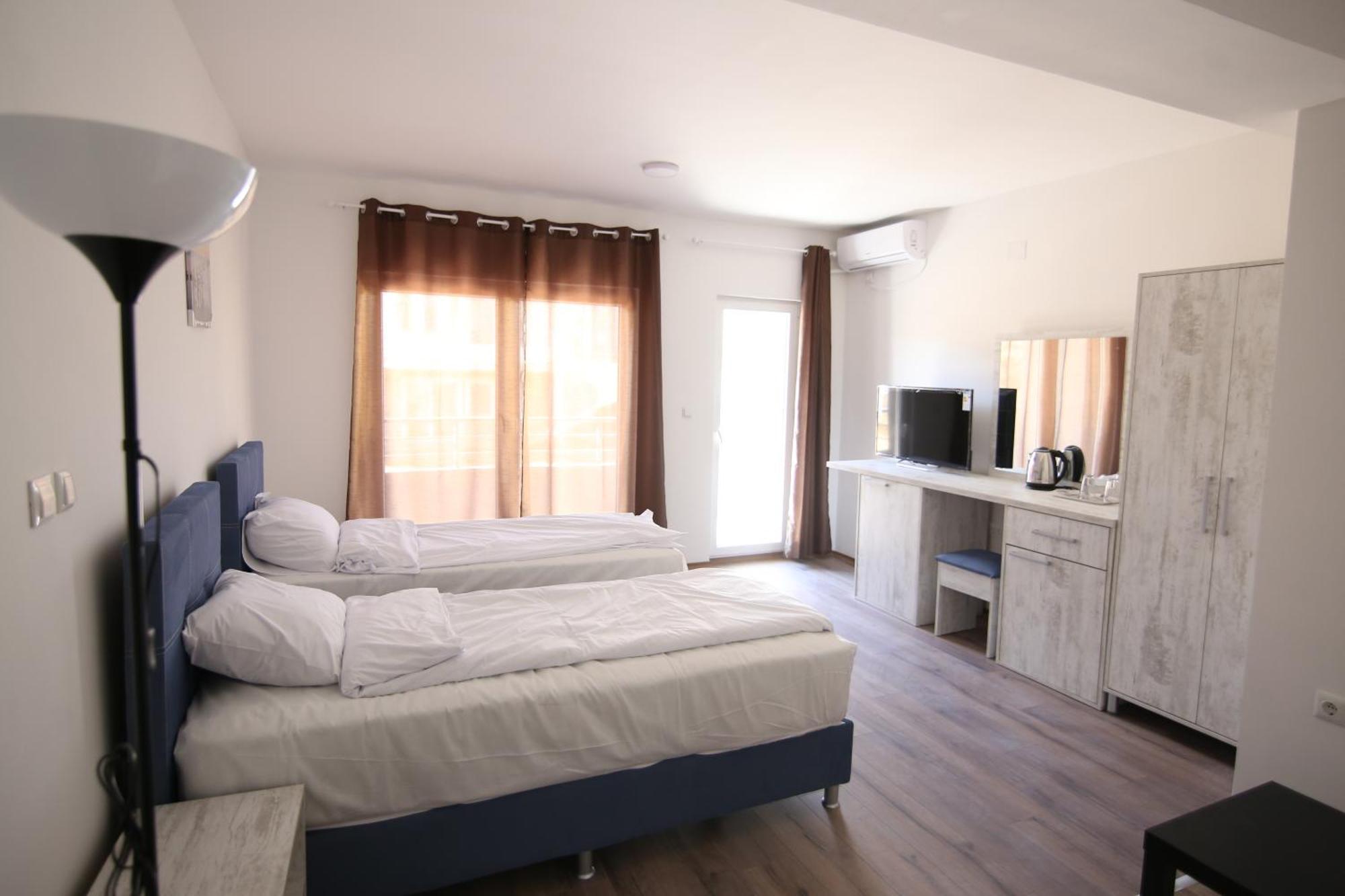 Nastov Apartments Велес Экстерьер фото